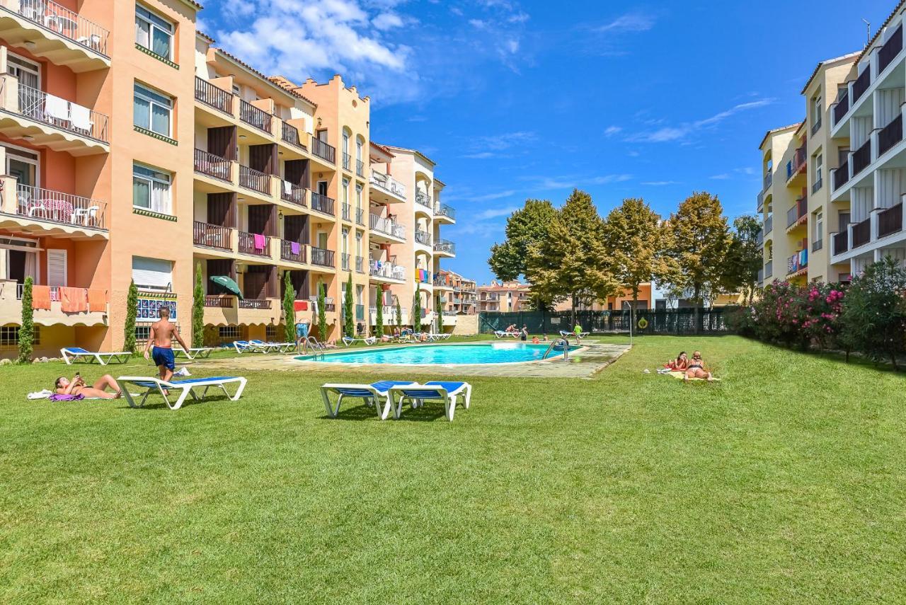 Aptos. Comte D'Empuries Empuriabrava Exterior photo